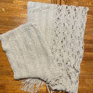Hooded NWT “Natural Life” Scarf